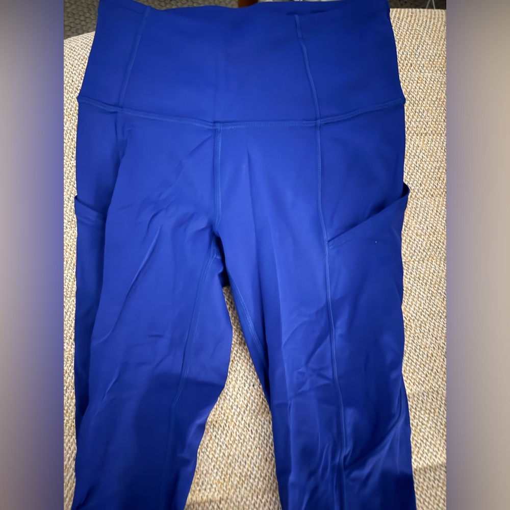Lululemon base pace leggings 25” - blue